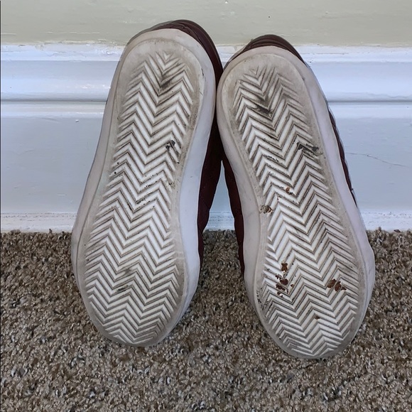 Forever 21 burgundy high top sneakers - Picture 5 of 5